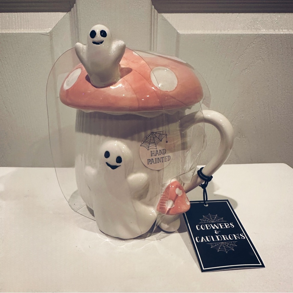 [ 2 FOR $25 ] 👻 ADORABLE GHOST & MUSHROOM MUG WITH LID
